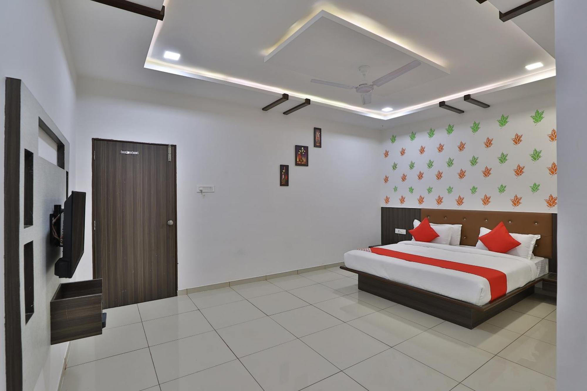 Gorwa Hotel O Shiv Residency מראה חיצוני תמונה